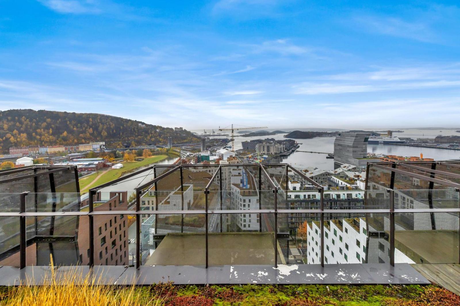 Eksklusiv Modern Barcode Lägenhet Oslo Exteriör bild
